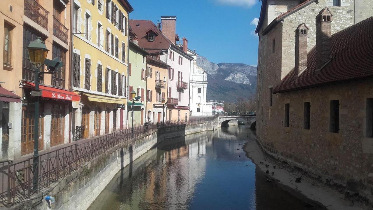 La Madeleine Apartment Annecy Ngoại thất bức ảnh